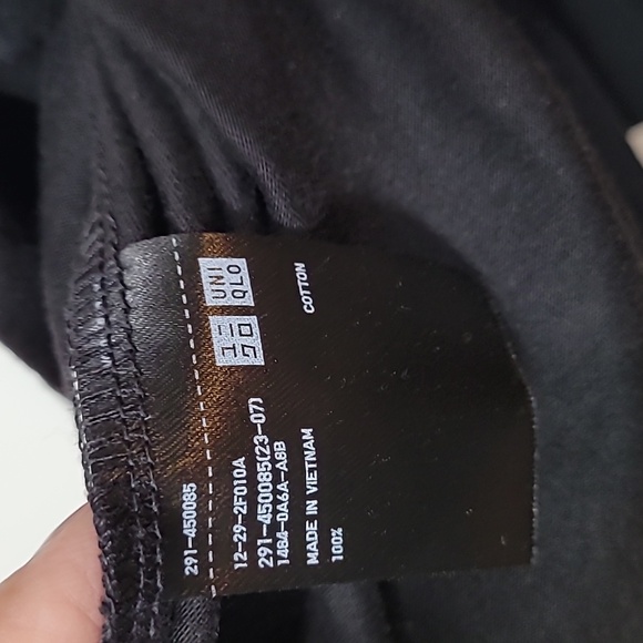 It has pockets!!! UNIQLO BLACK COTTON DRESS ~ PUFFY SLEEVES ~ SIDE SEAM POCKETS - Picture 12 of 14